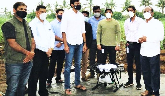 Entrepreneur introduces drone spraying in sugarcane cultivation in Maharashtra