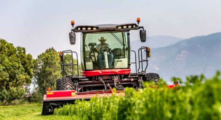 Hesston by Massey Ferguson launches new self-propelled windrower