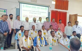 Singatalur drip farmers get felicitated for outstanding performance in crop production