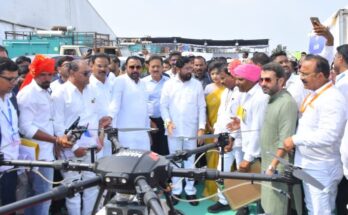 Maharashtra CM introduces Marut Drones AG365 to farmers to promote drone adoption under SMAM