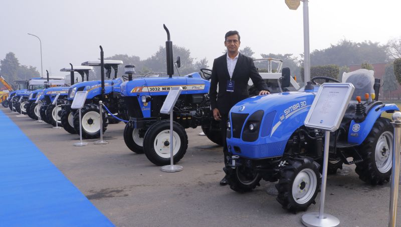 New Holland reveals all-electric, autonomous tractor